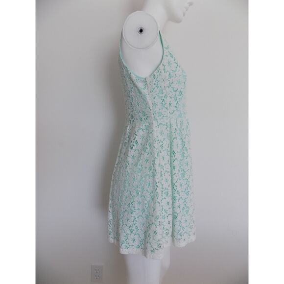 LUSH dress sleeveless skater style eyelet lace size Medium - Picture 5 of 9